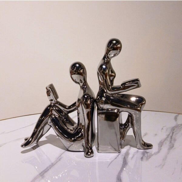 Silver Love Reading Figurine – Abstract Decor for Home, Office & Book Lovers